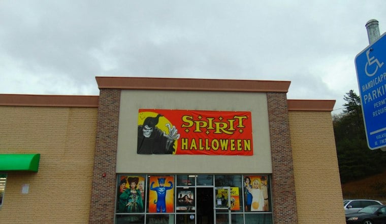 Spirit Halloween Shooting In Madison Heights Sends Two Men To Separate Hospitals