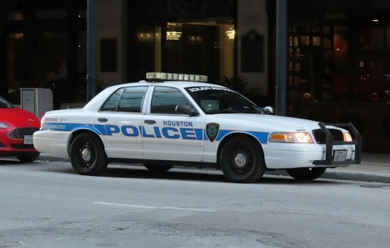 Spring Branch Taco Shop and Liquor Store Lose $5,000 to Card Fraud as Houston Police Investigate