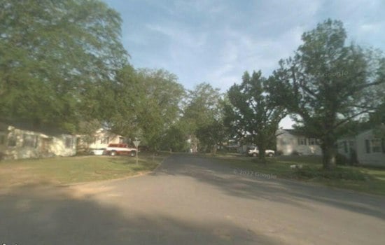 Springbrook Neighbors Fear Broken 2016 Promise as Traffic Fight Reignites
