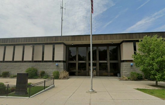 Springfield Weighs Crackdown on Pushy Door-to-Door Salespeople, Fines to Hit $300