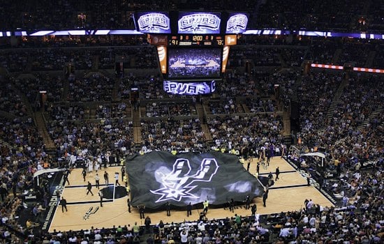 Spurs Open Season Against Thunder as Silver Dancers Return After 8 Years
