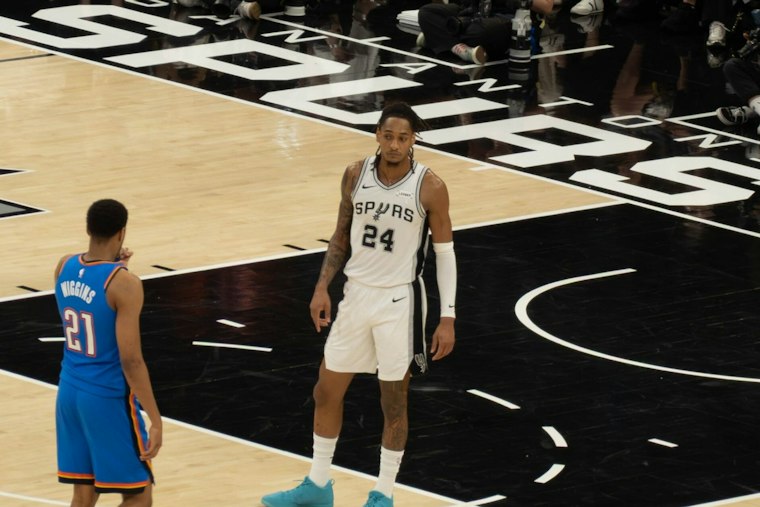 Spurs Stars Trade Jerseys for Chips in New H-E-B Season Opener Ad