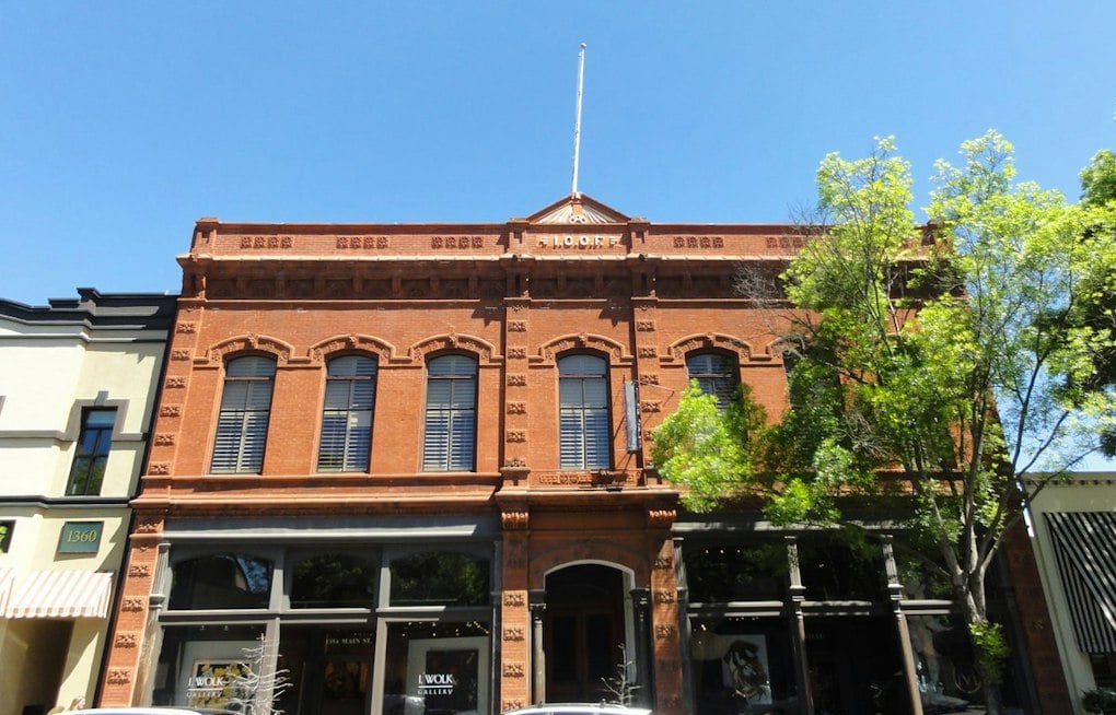 St. Helena's Finance Report Finds No Deficit, But Warns of Pension Time Bomb