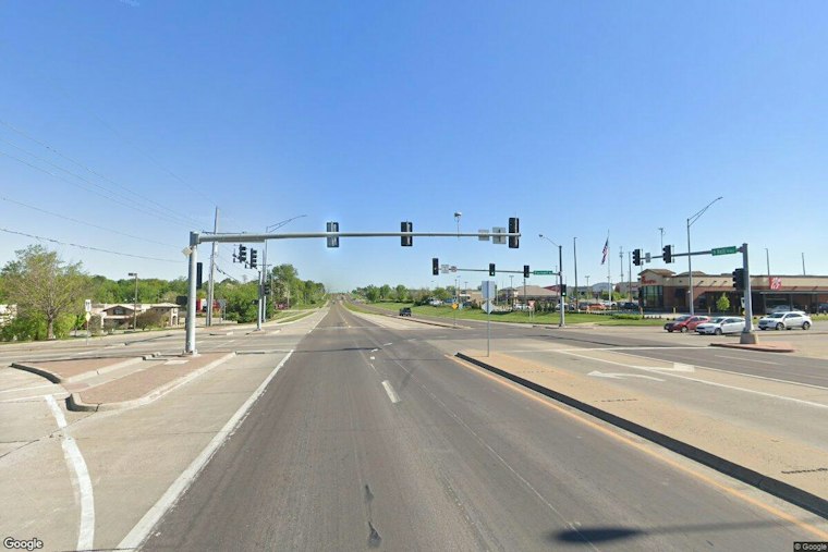 St. Joseph Intersection Crash Injures Two Savannah Residents on Belt Highway