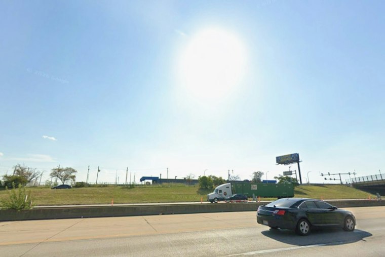 St. Louis Basks in Summerlike 79 Before Halloween Rain Haunts Weekend