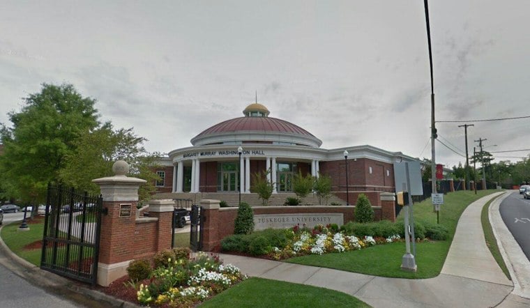 St. Louis Garden Worker Finds Hidden George Washington Carver Letter in Plant Archive