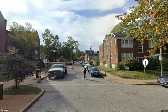 St. Louis Paramedic Rescues Disoriented Resident from Second-Floor Window During Overnight Fire