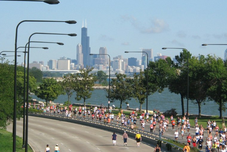 St. Louis Running Coach Prepares for Chicago Marathon After Two Strokes