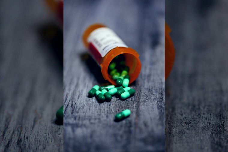St. Marys Middle School Student Hospitalized After Benadryl Challenge, Police Warn Parents