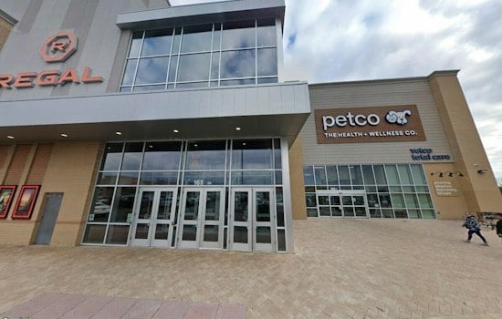 Staten Island Robber Assaults Teen Worker at Bricktown Centre