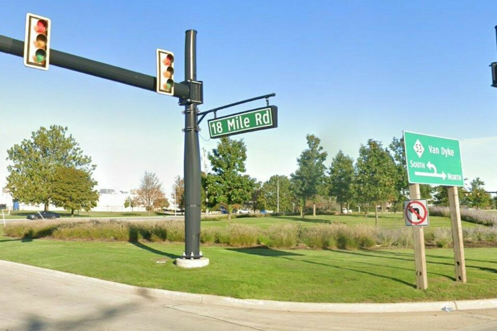 Sterling Heights Unveils Ford-Backed Green Space, Gateway Art Along Van Dyke