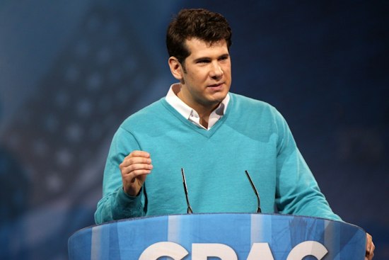 Steven Crowder Sues CNN, Jubilee Over ‘Change My Mind’ Trademark at Talarico Town Hall