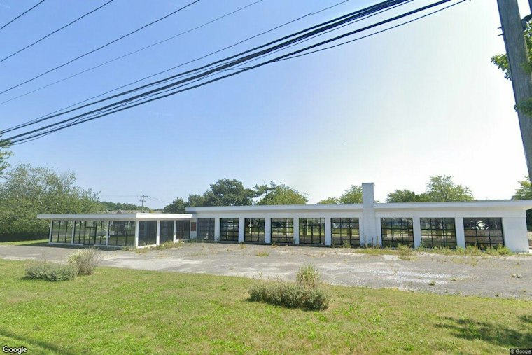 Stony Brook Medicine to Open Southampton Health Hub at Long-Vacant Car Lot