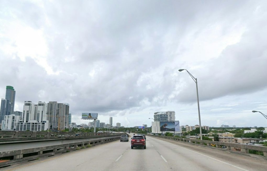 Stormy Saturday to Soak Miami as Wicked Winds Whip South Beach