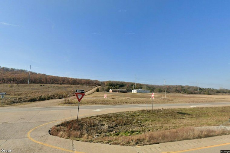 Stringtown Prison Bans Outside Books for 800 Inmates to Fight Drug Smuggling