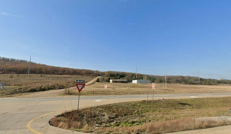 Stringtown Prison Bans Outside Books for 800 Inmates to Fight Drug Smuggling