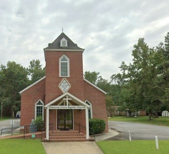 Suffolk Church Presses City for Crittenden Road Crosswalk After Near-Misses, Death