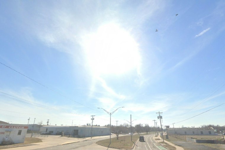 Summer Sticks Around in Oklahoma City Before Late-Week Showers Roll In