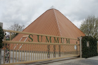 Summum Pyramid Could Lose Sunlight to Poplar Grove Apartments, Group Says