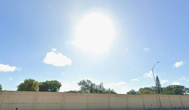 Sun, Fun and Rough Seas: Tampa Bay Breezes Into Week Before Late Showers