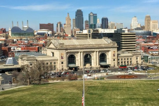 Sun’s Out In Kansas City As Weeklong Warm-Up Heats Up