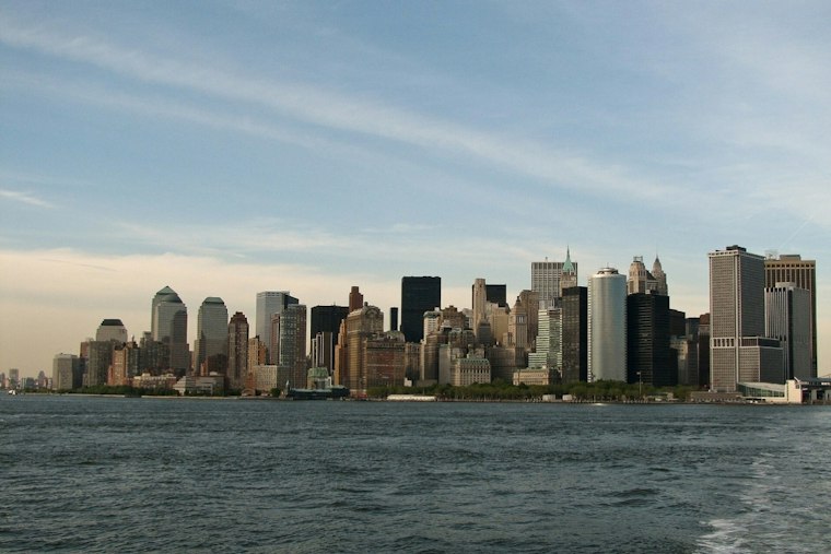 Sun’s Out, Spooks Out: NYC Basks in Warm Fall Stretch Before Showers Creep In