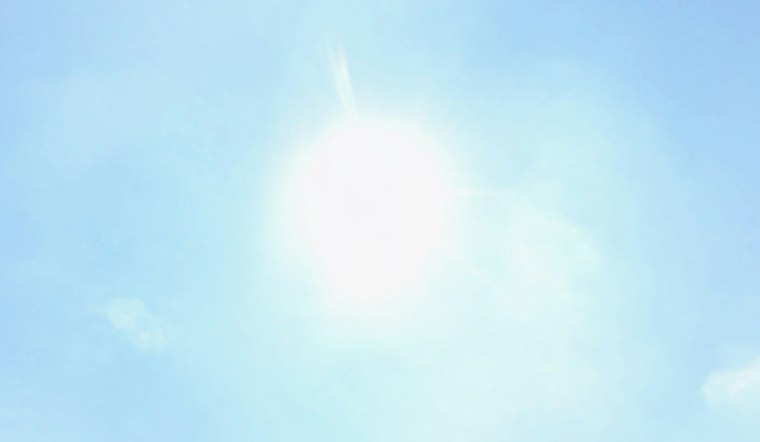 Sun-Soaked Chicago Weekend Could Reach the Upper 70s After Foggy Friday Start