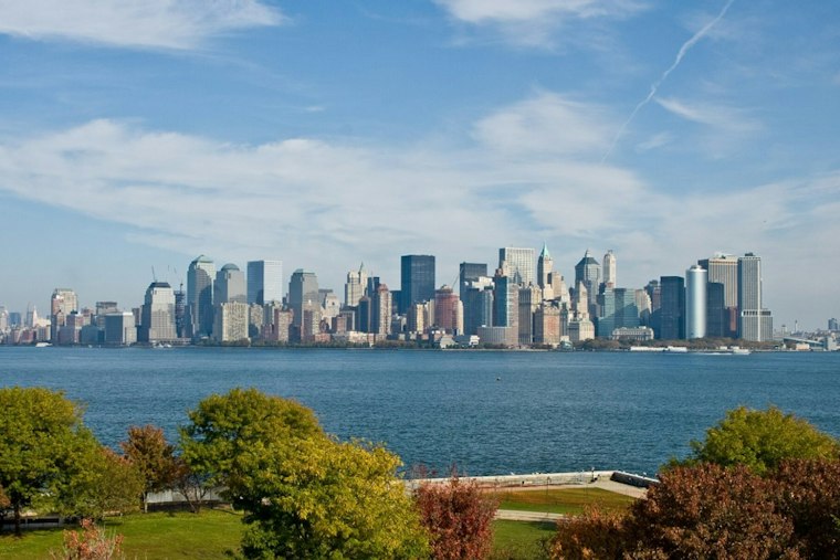 Sun-Soaked Thursday Gives NYC One-Day Reprieve Before Columbus Day Soaker