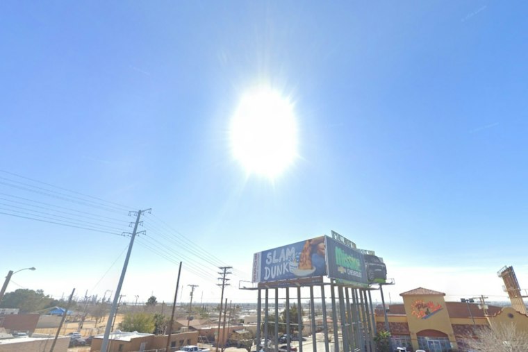 Sun-Splashed El Paso Hits 89 as Slim Storm Shot Creeps In