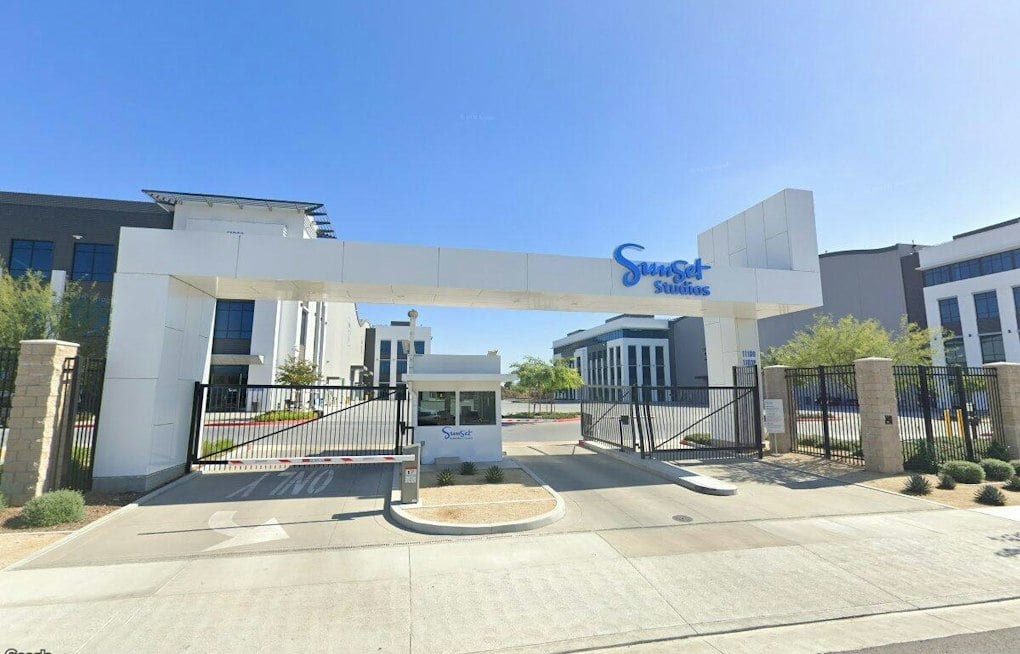 Sun Valley's $200M Sunset Glenoaks Studio Hits Market as LA Production Slumps
