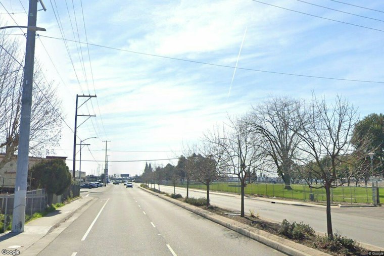 Sunny Sacramento Heats Up: Gusty Winds, Fire Fears as 80s Return This Week