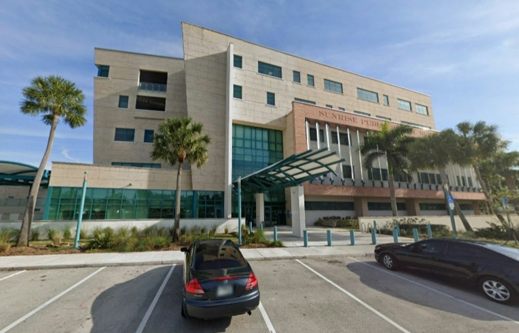 Sunrise Shooting Victim Won't Talk, Leaving Crime Scene a Mystery Near Sawgrass Mills