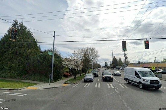 Suspect Lights Bomb Outside Tacoma Bail Bonds Office, Flees as Blast Shatters Glass