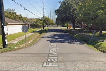 SWAT Surrounds Southeast Houston Home After Man Shot in Stomach in Garage