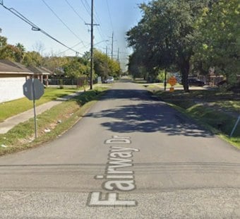 SWAT Surrounds Southeast Houston Home After Man Shot in Stomach in Garage