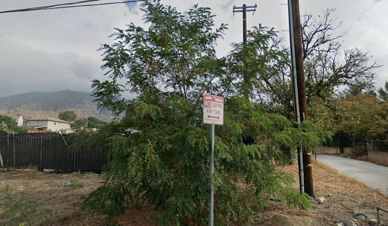 Sylmar Lot Could Sprout 10 Small Homes With Garages and Backyard Units