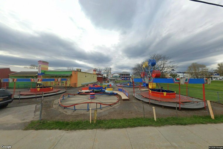 Sylvan Beach Amusement Park Faces Foreclosure as Owner Owes $5.3 Million
