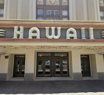 Taimane Turns Hawaiʻi Theatre Into a Twilight Mirage for New Album Liʻulā