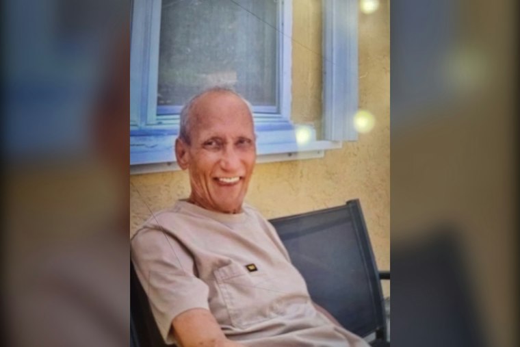 Tampa Police Search for 77-Year-Old Man Missing From Wellswood, Cognitive Decline Feared