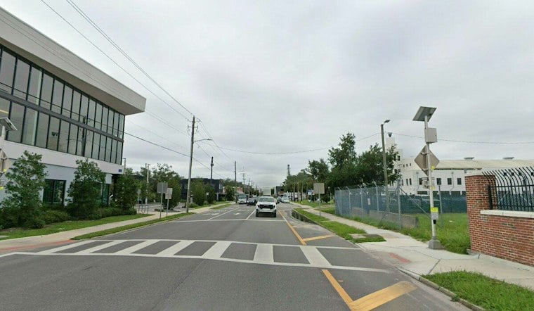 Tampa's Green Spine Cycle Track Finally Finishes After More Than a Decade