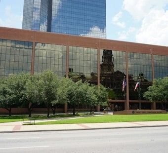 Tarrant Activists Demand County Yank Flock Cameras, Echoing Red-Light Ban Fight