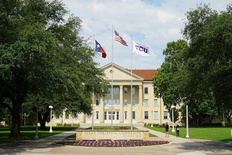 TCU Chancellor Pullin Resigns After 17 Months, Boschini Returns to Lead Fort Worth School