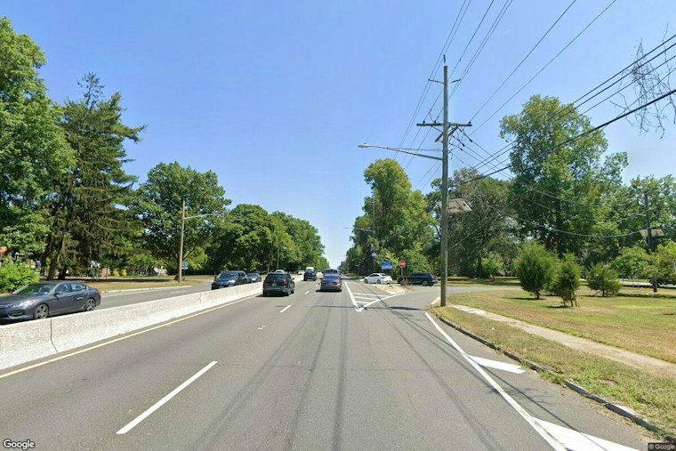 Teaneck Route 4 Crash Leaves One With Gunshot Wound to the Hand