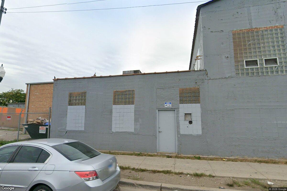 Teen, 18, Shot Multiple Times While Walking in Little Village