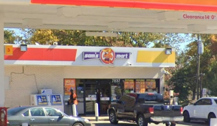Teen Grabs Gun, Boyfriend Finishes Shooting Outside SW Charlotte Gas Station
