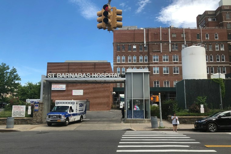 Teen Shot in Claremont Section of the Bronx, Rushed to St. Barnabas Thursday