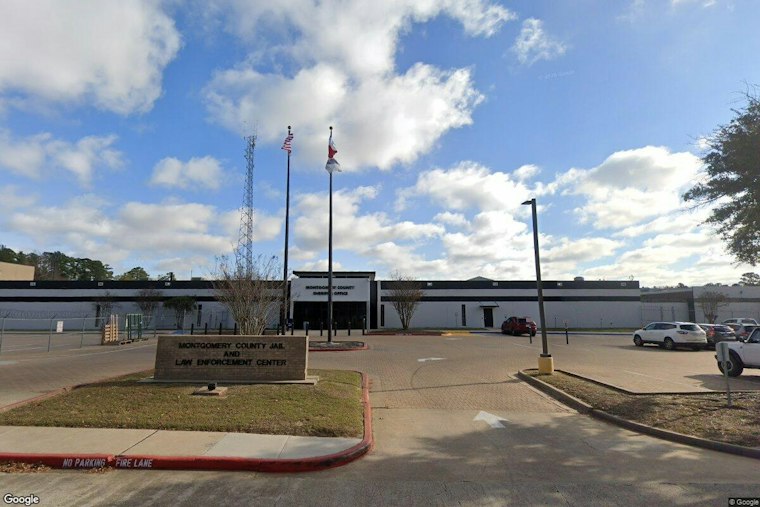 Texas Man Who Cut Ankle Monitor Now Faces Oklahoma Warrant as Mother, Daughter Stay Missing