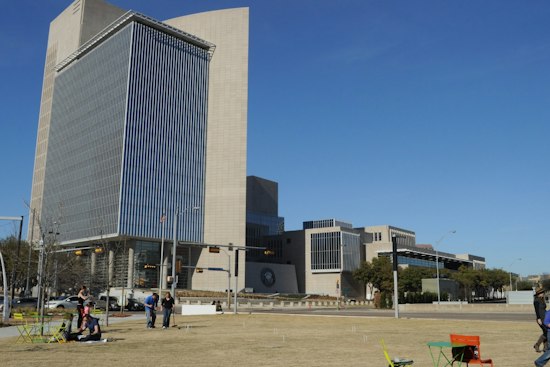 Texas Shed 18,900 Jobs in September, Dallas Fed Slashes 2026 Forecast