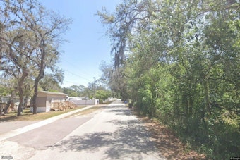Thonotosassa Mobile Home Fire Kills Resident Who Called 911 Struggling to Breathe