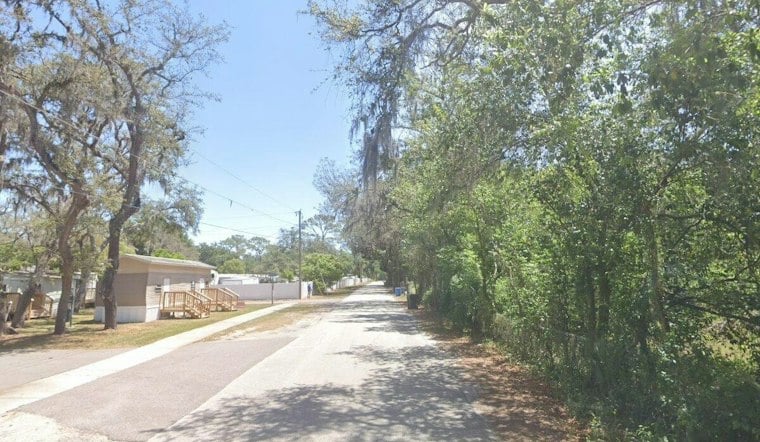 Thonotosassa Mobile Home Fire Kills Resident Who Called 911 Struggling to Breathe